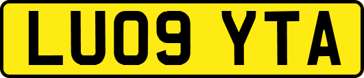 LU09YTA
