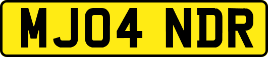MJ04NDR