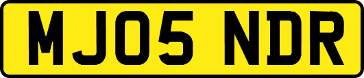 MJ05NDR