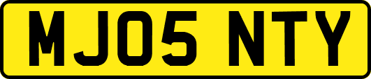 MJ05NTY