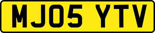MJ05YTV