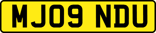 MJ09NDU