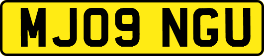 MJ09NGU