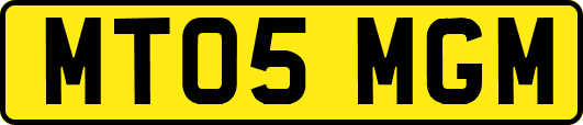 MT05MGM