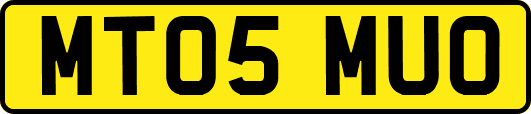 MT05MUO