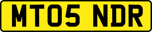 MT05NDR
