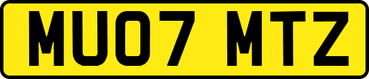 MU07MTZ
