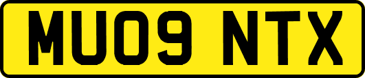 MU09NTX