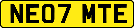 NE07MTE