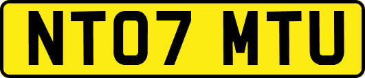 NT07MTU