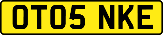 OT05NKE