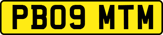 PB09MTM