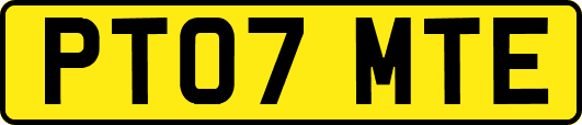 PT07MTE