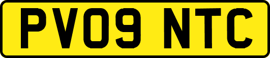 PV09NTC