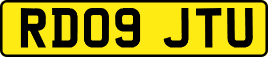 RD09JTU