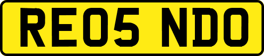 RE05NDO