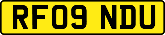 RF09NDU