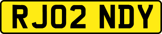 RJ02NDY