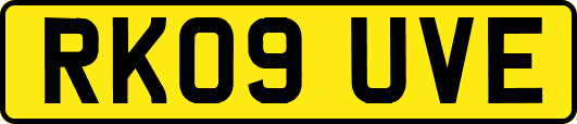 RK09UVE