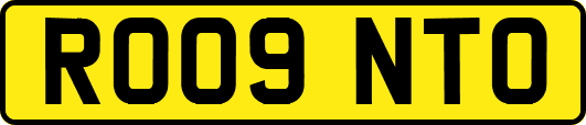 RO09NTO