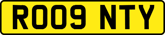 RO09NTY