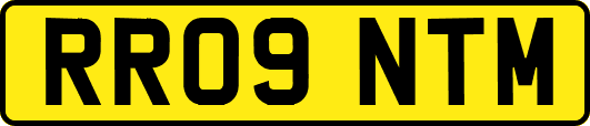 RR09NTM