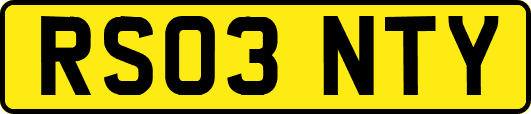 RS03NTY