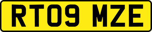 RT09MZE