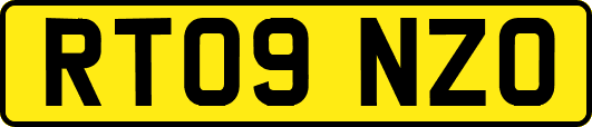 RT09NZO