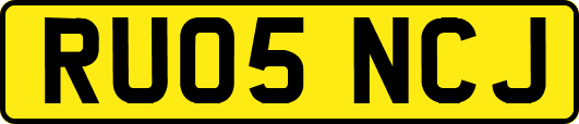 RU05NCJ