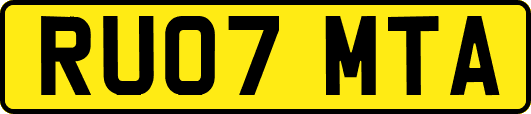 RU07MTA