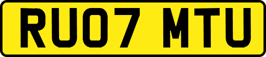 RU07MTU