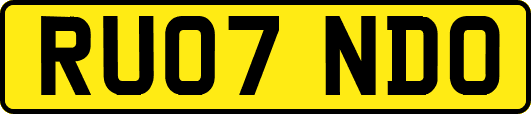 RU07NDO
