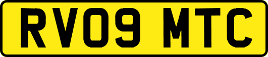 RV09MTC