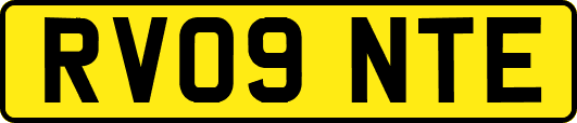 RV09NTE