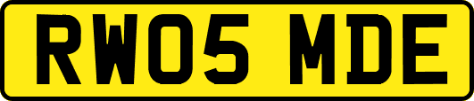 RW05MDE
