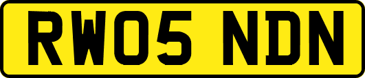 RW05NDN