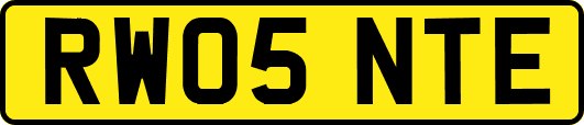 RW05NTE