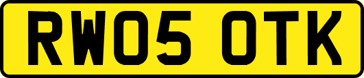 RW05OTK