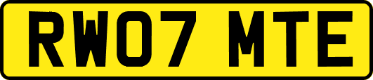 RW07MTE