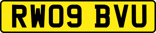 RW09BVU