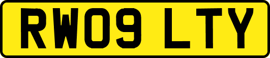 RW09LTY