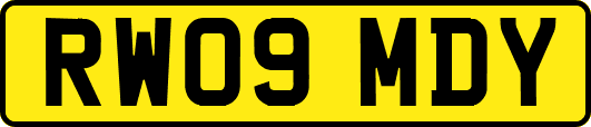 RW09MDY
