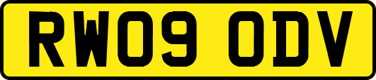 RW09ODV