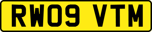 RW09VTM