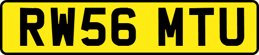 RW56MTU