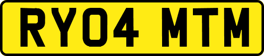 RY04MTM