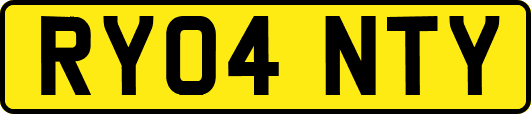 RY04NTY