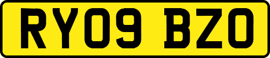 RY09BZO