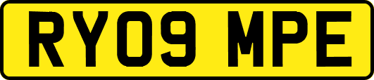 RY09MPE